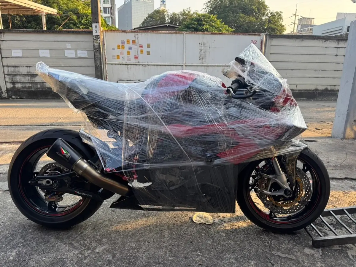 BMW S1000RR ห่อฟิล์มกันรอยทั้งคัน